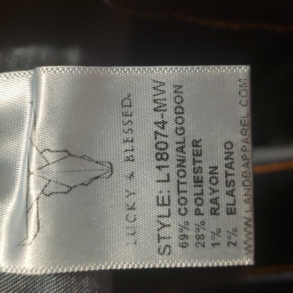 LUCKY AND BLESSED EXTREME FLARE HIGH RISE DARK WASH JEANS SZ 16 - Picture 6 of 13